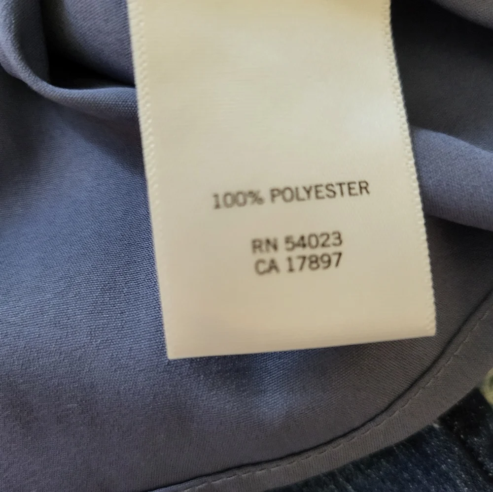 Banana Republic Women's Sleeveless Business Casual Top - Picture 7 of 10